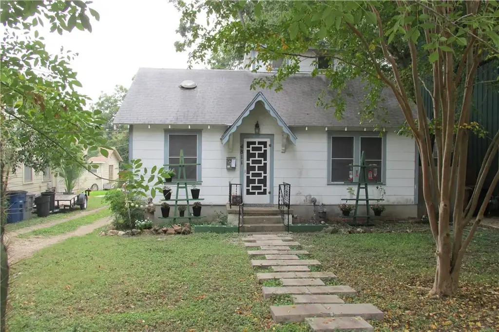 4811 Red River Street, Austin