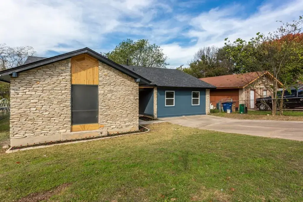 9604 Crown Ridge Drive, Austin
