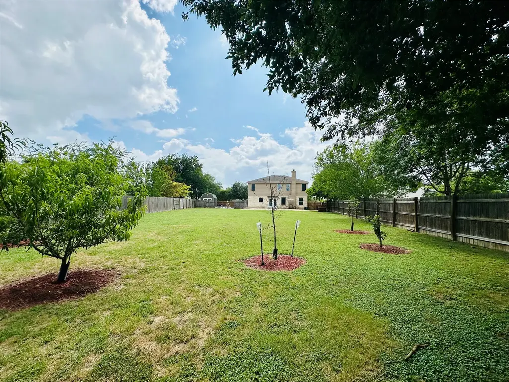 817 Tapestry Cove, Pflugerville