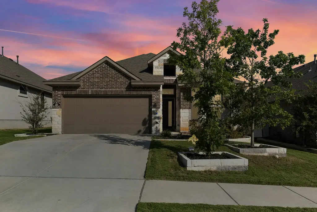 120 Upland Drive, Georgetown