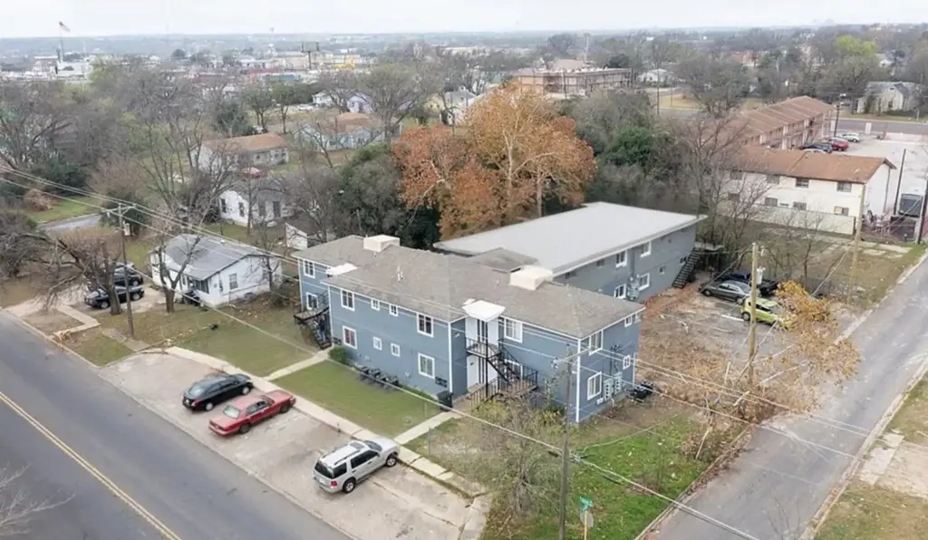 1207 N 10th Street, Killeen