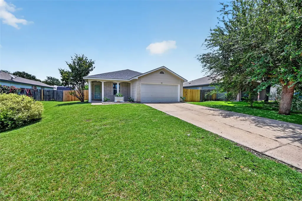 612 Losoya Court, Hutto