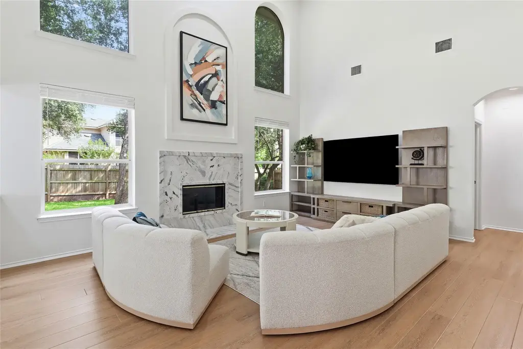 3207 Misty Oaks Way, Round Rock