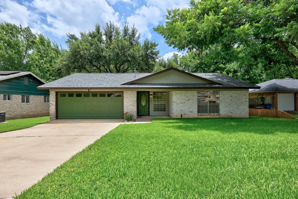 7303 Brookhollow Drive, Austin