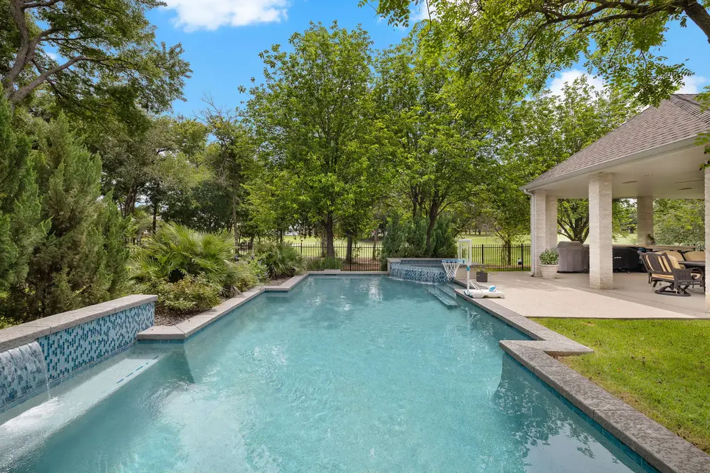 2263 Hamlet Circle, Round Rock
