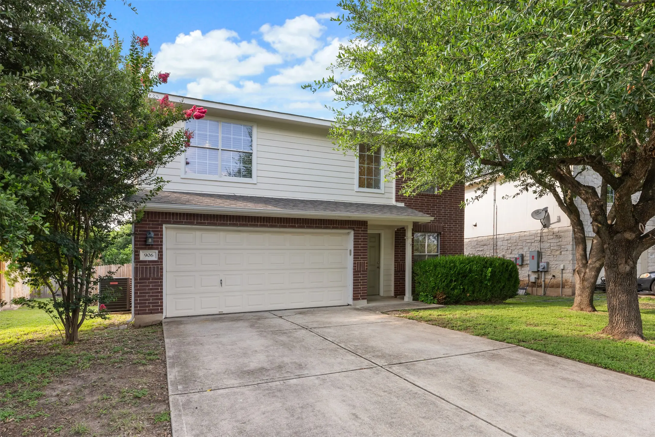 Photo of Listing #8032473