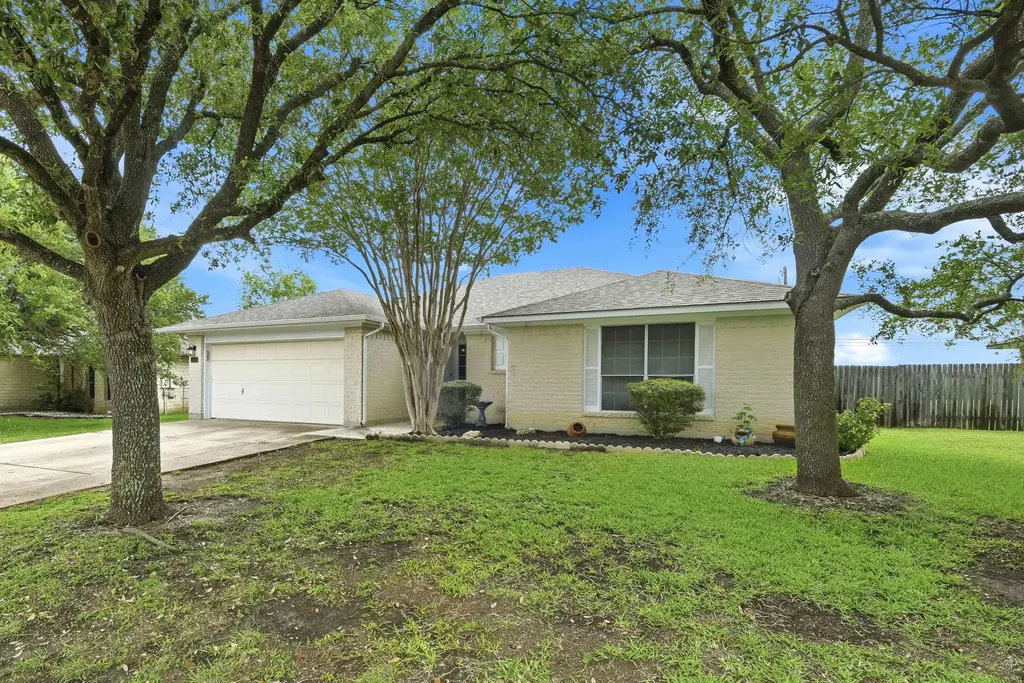 1005 Rolling Ridge Drive, Round Rock