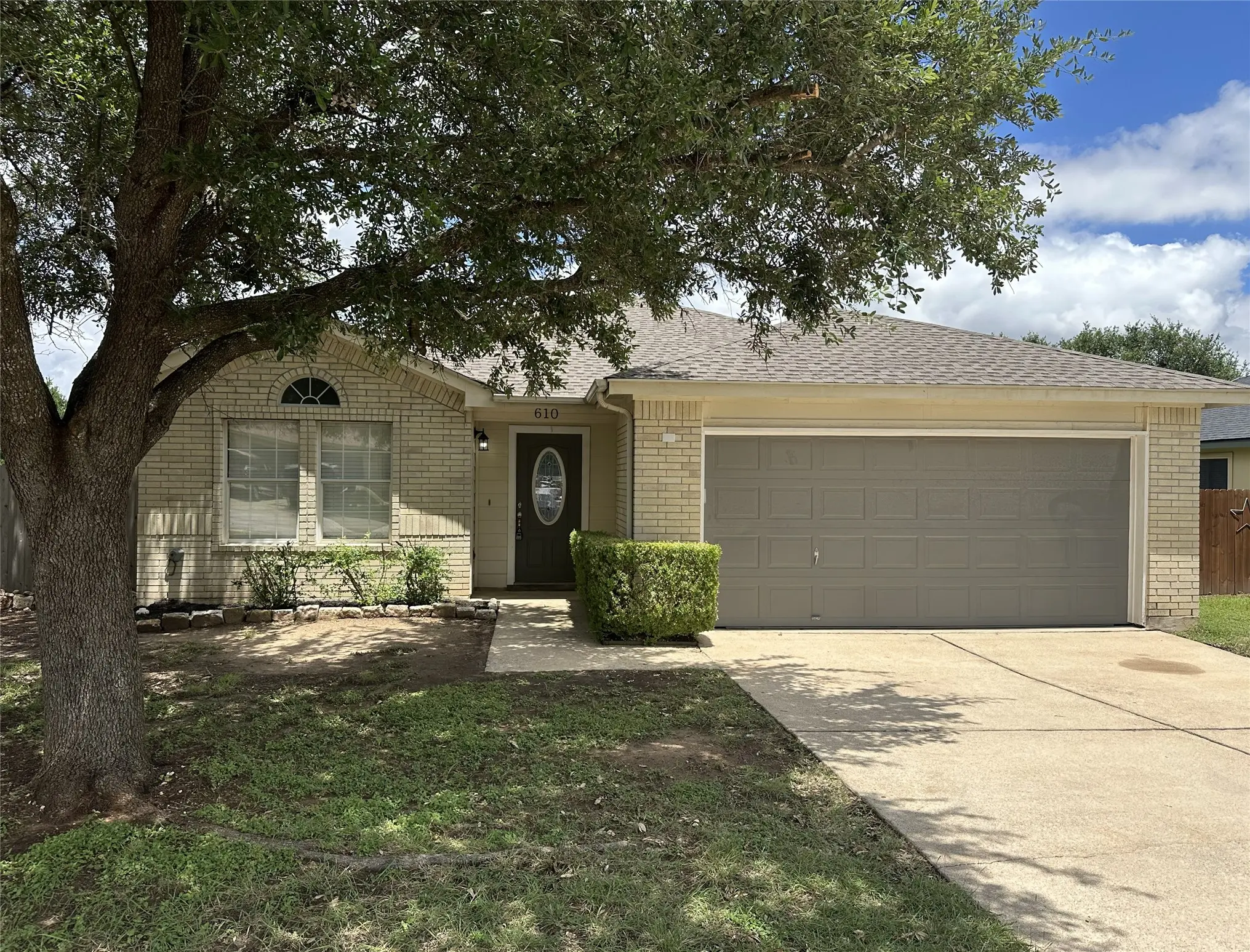 Photo of Listing #9832739