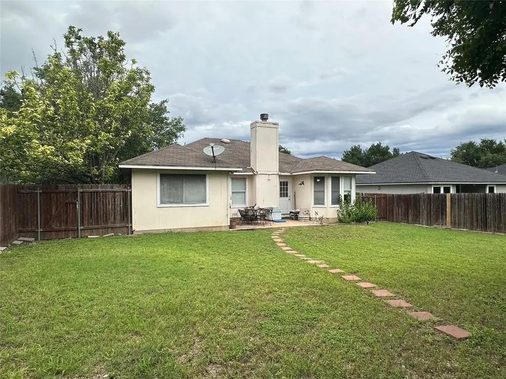 908 Honeysuckle Drive, Leander