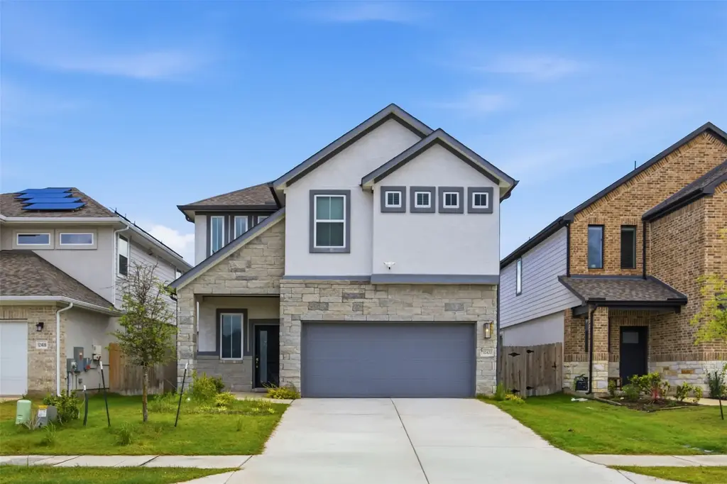 12420 Sea Gull Way, Manor