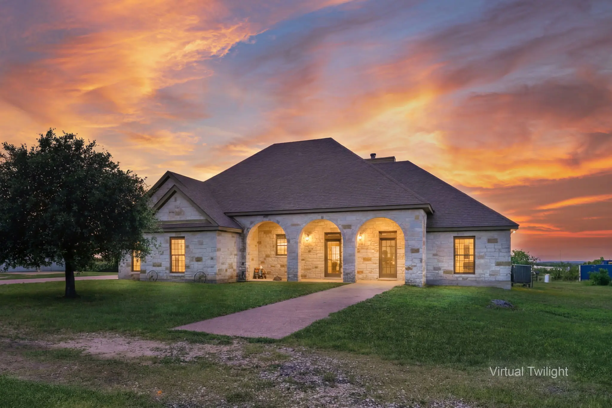 Photo of Listing #5739630