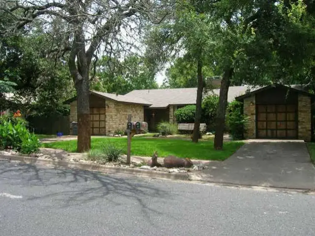 11713 Argonne Forest Trail B, Austin