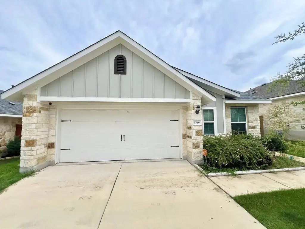 1340 Low Branch Lane, Leander
