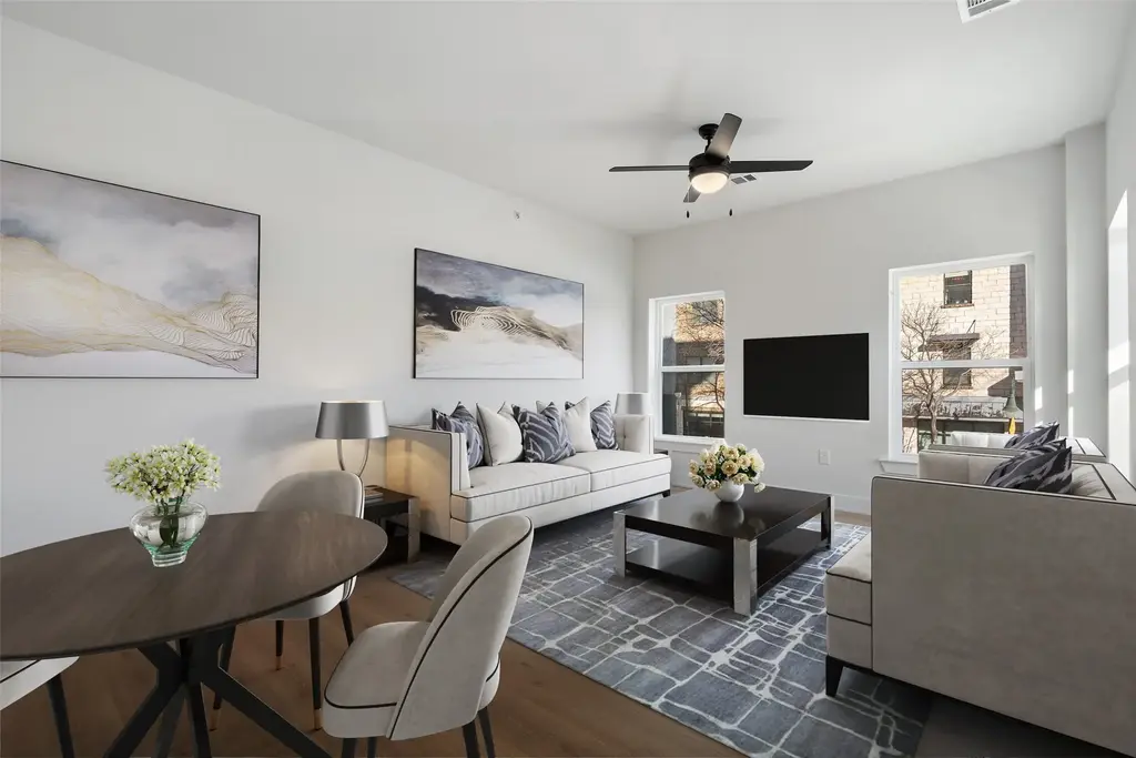 2500 Longview Street 222, Austin
