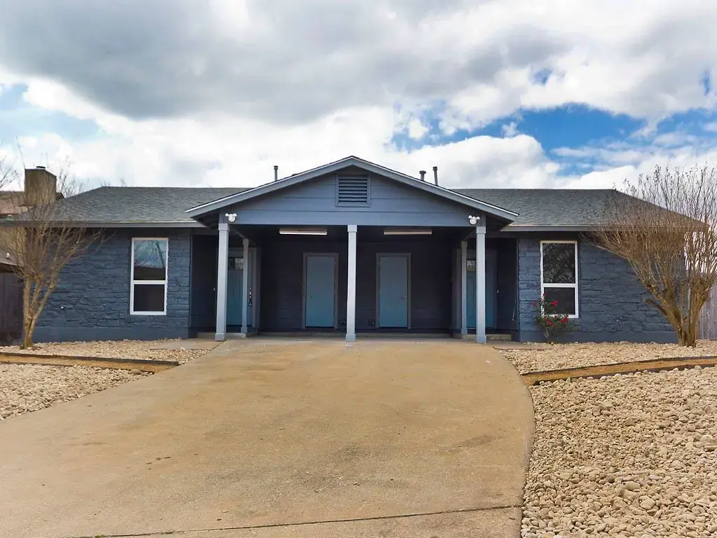 3411 Lynridge Drive B, Austin