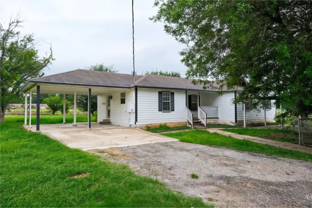 1778 Fm 1704 C, Elgin