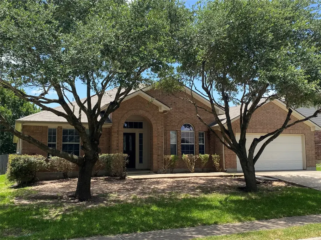913 Rochester Castle Way, Pflugerville