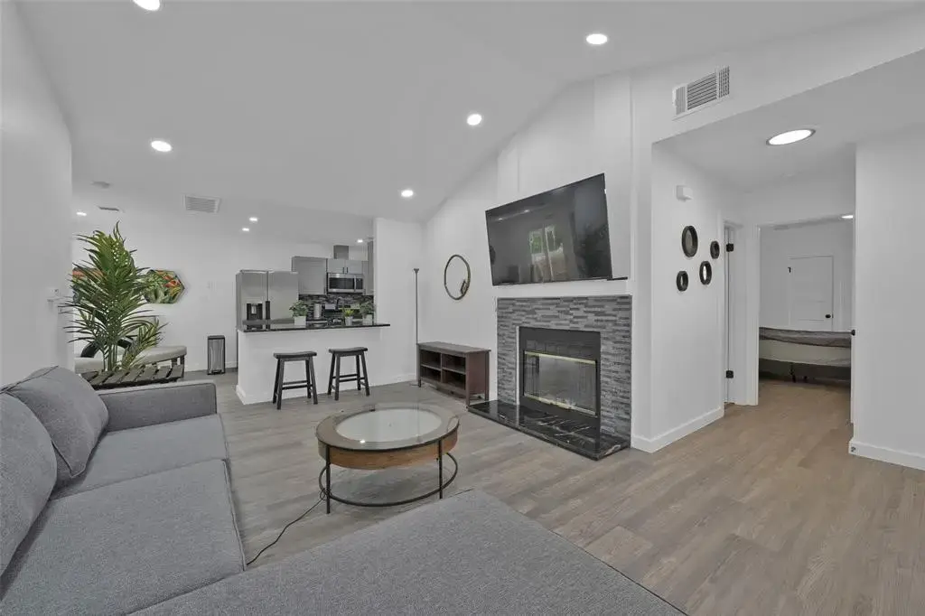 12221 Little Fatima Lane, Austin