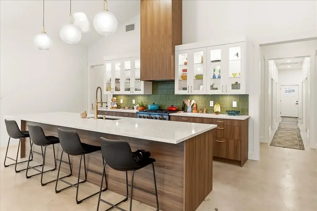 1550 Montell Road, Wimberley