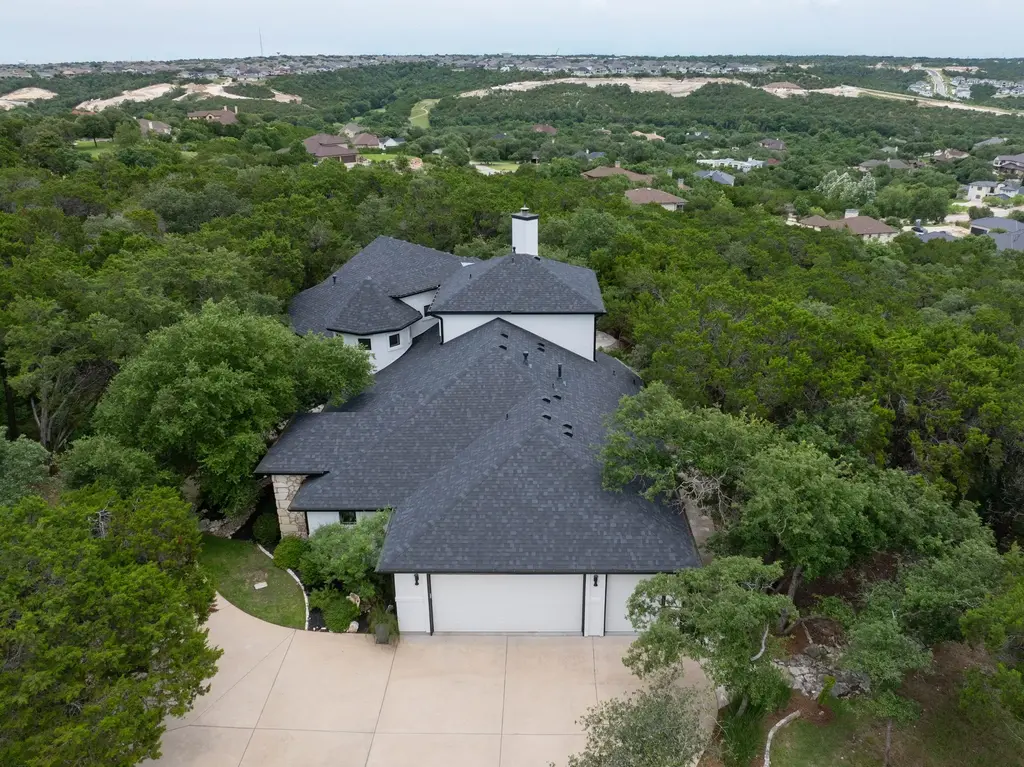1403 Camelback, Leander