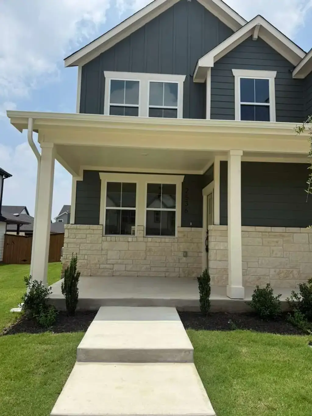 2536 Violet Theo Lane, Round Rock