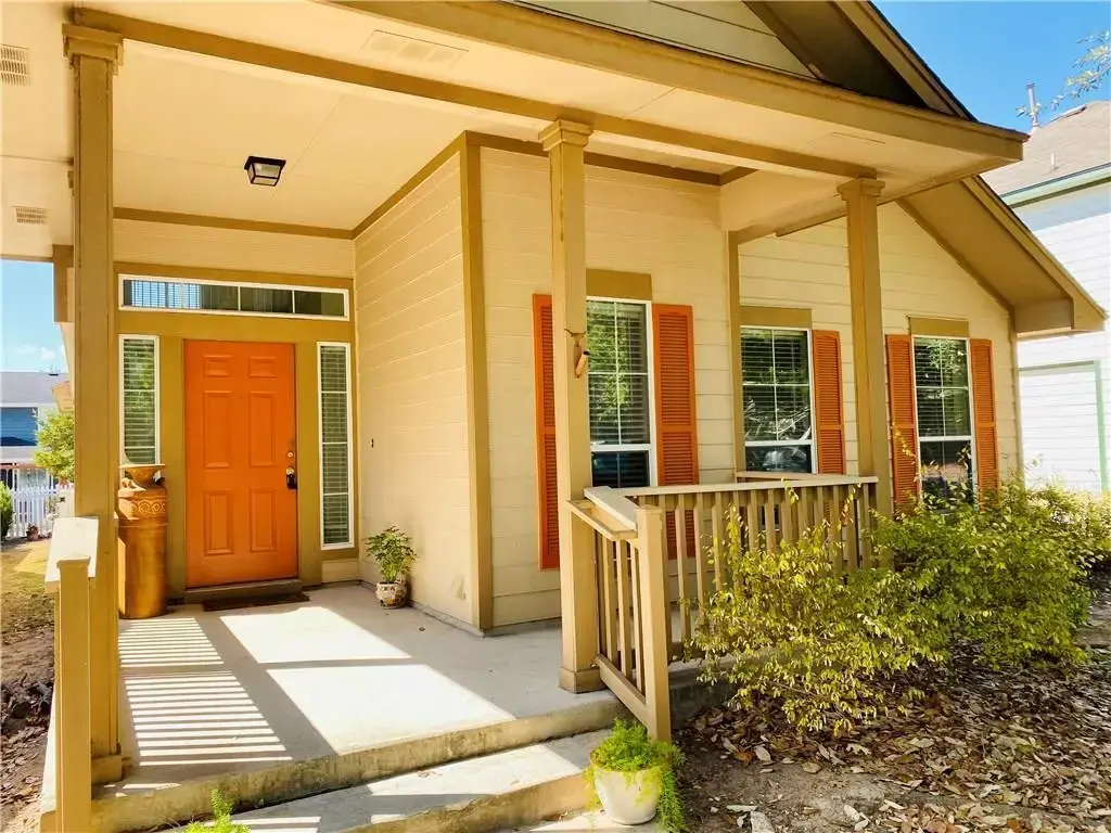 135 Strawn Drive, Kyle