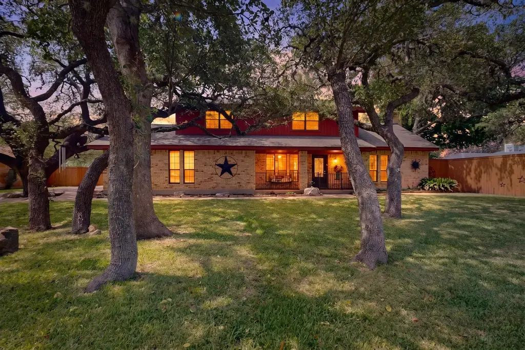 3311 Sesbania Drive, Austin