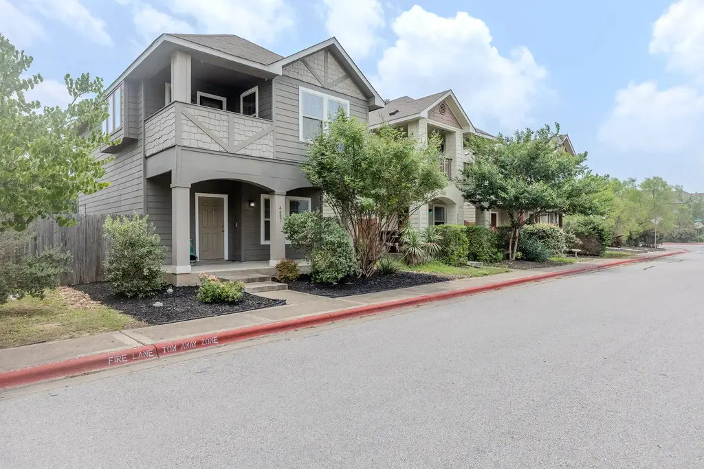 4607 Graceful Lane, Austin