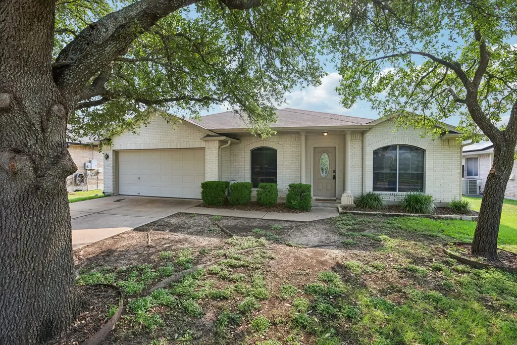 2656 Bradley Lane, Round Rock