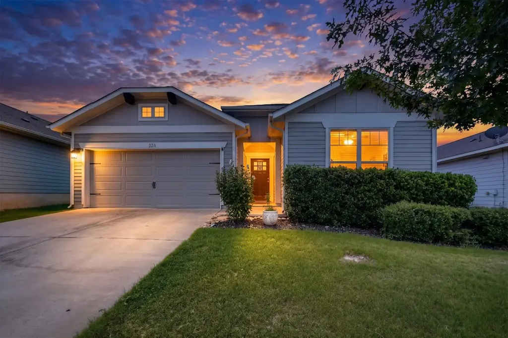 224 Trellis Boulevard, Leander