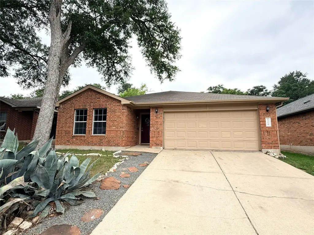 5216 English Glade Drive, Austin