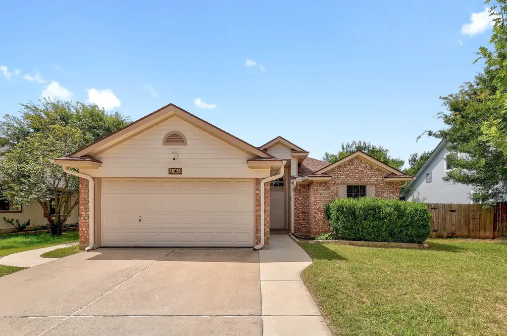 1304 Mountain Springs Lane, Leander