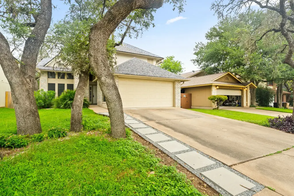 8712 Coastal Drive, Austin