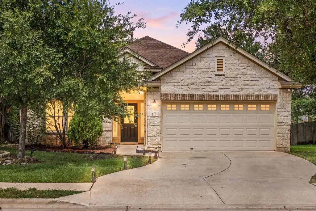 216 Cherry Laurel Drive, Cedar Park