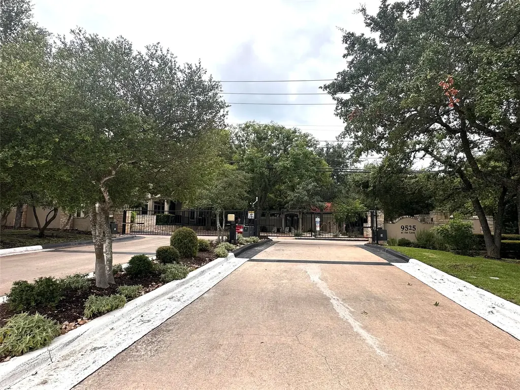 9525 N Capital Of Texas Highway 232, Austin