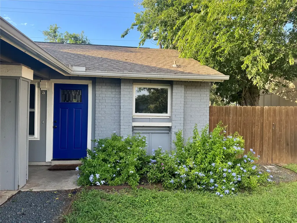 2406 Berkett Drive A, Austin