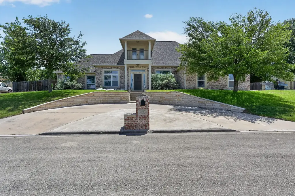 3917 Walden Creek Crossing, Harker Heights
