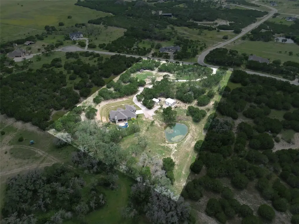 201 Brothers Lane, Burnet