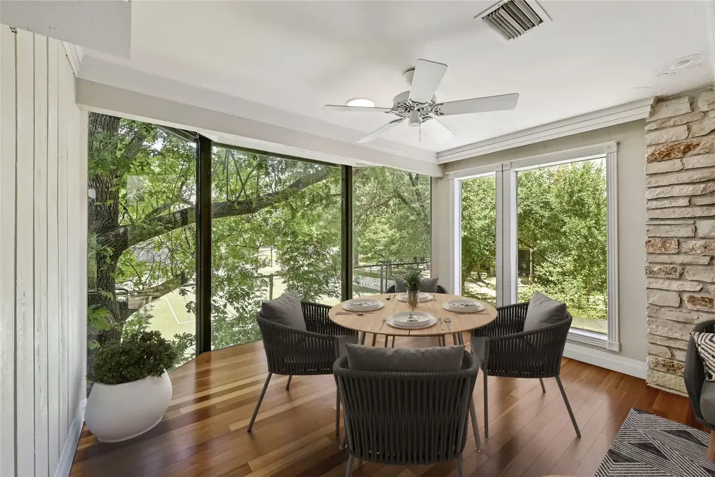 138 World Of Tennis Square, Lakeway