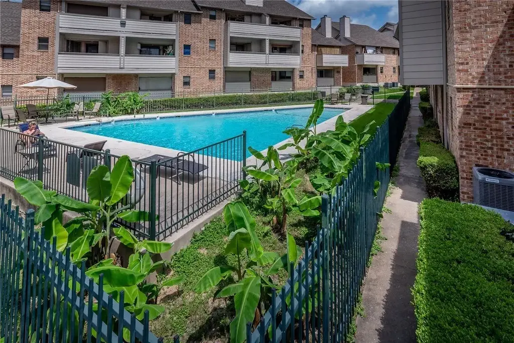 2500 Burleson Road 622, Austin