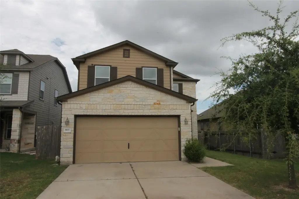 907 Solitude Drive, Pflugerville