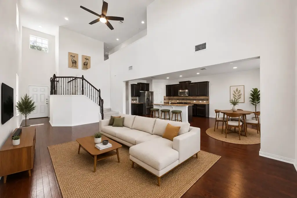 9936 Aly May Drive, Austin