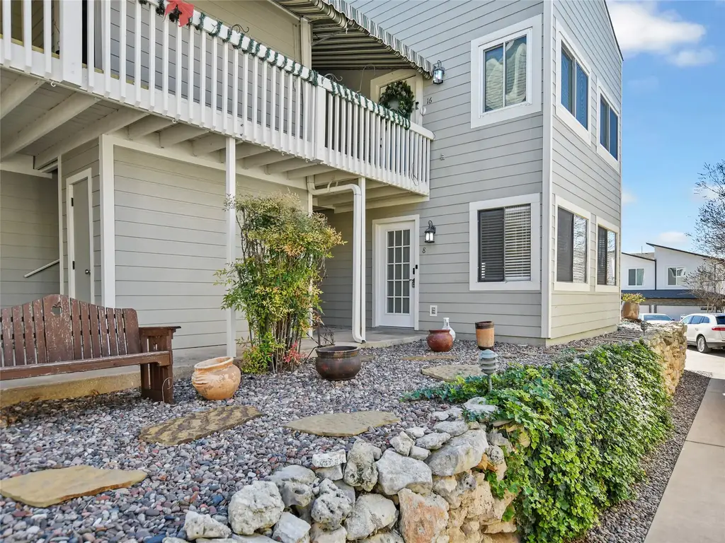 5801 Thunderbird Street A-8, Lago Vista