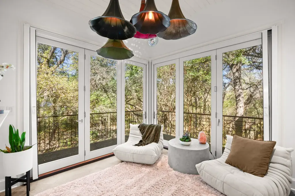 1601 Whitney Way, Austin
