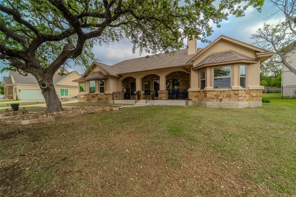 19013 Venture Drive, Point Venture