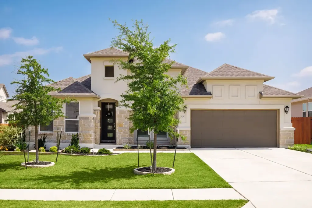 5705 Navajo Draw Lane, Austin