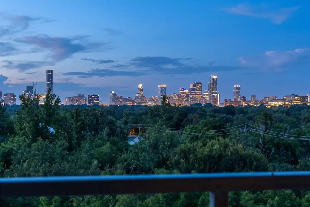 1320 Robert Browning Street 408, Austin