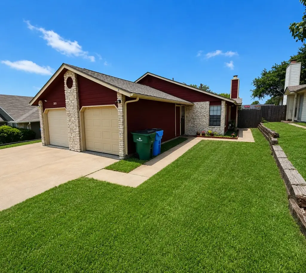 2013 Margalene Way, Austin