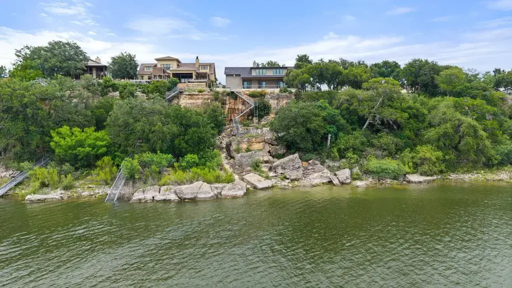 24423 Pedernales Drive, Spicewood