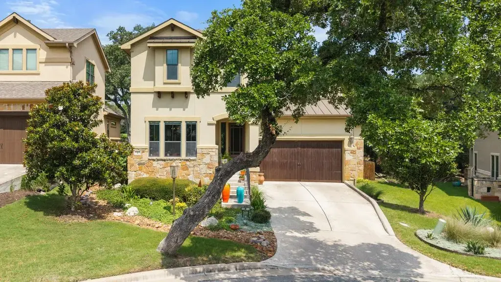 2 Prestonwood Cove, Lakeway